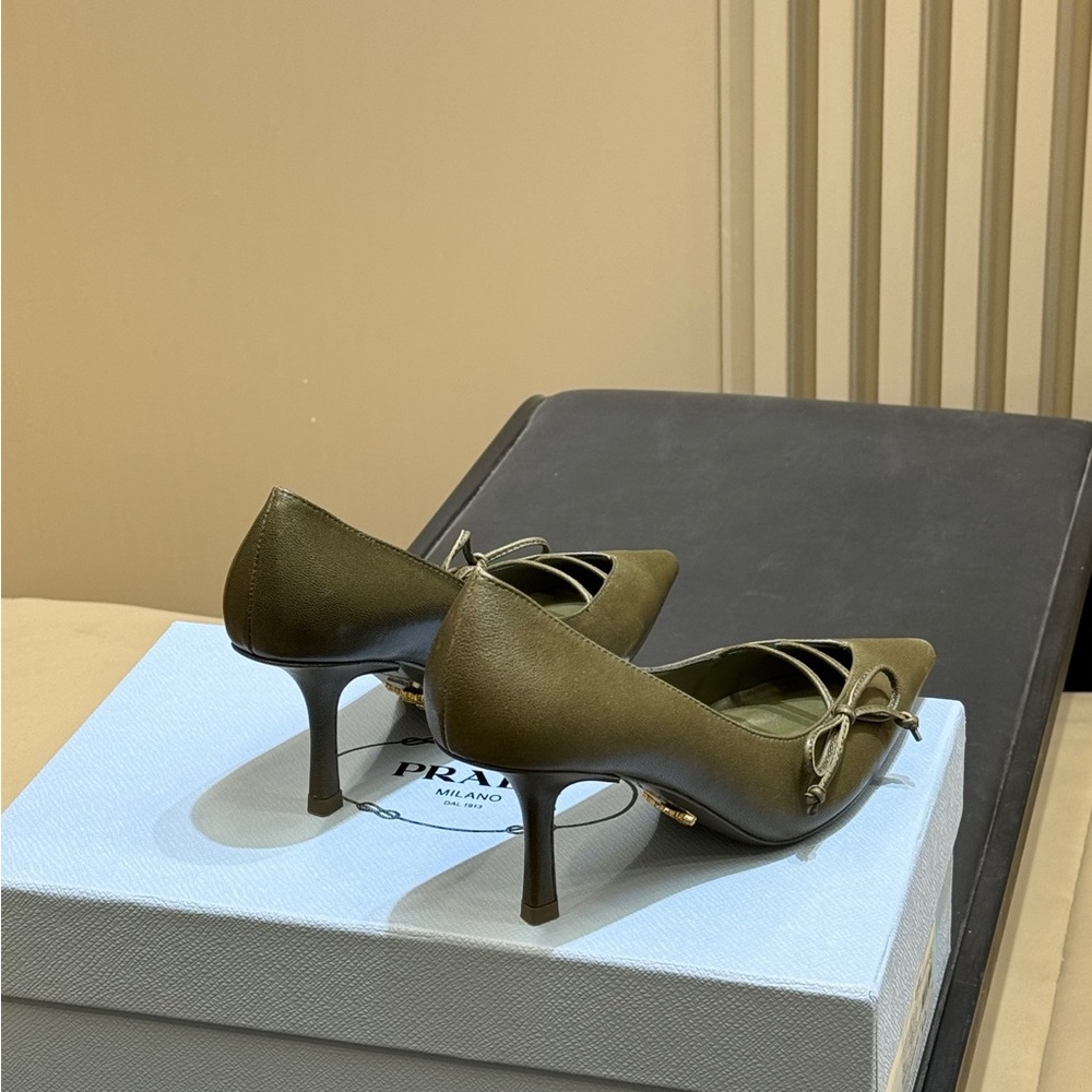 Prada Heels - Picture 3 of 6